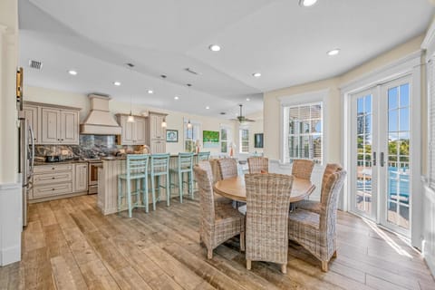 Caribbean Dream House in Holmes Beach