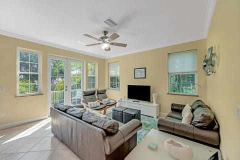 Sand Dollar (AMV) House in Holmes Beach