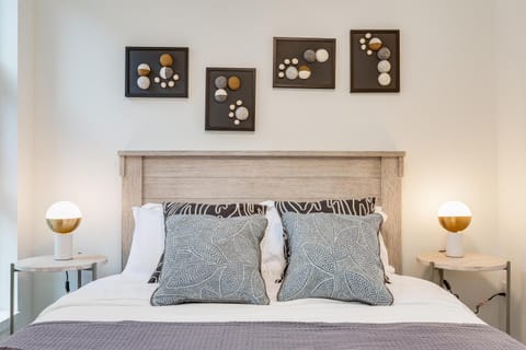 Perch - Howell Haven 33 House in Capitol Hill