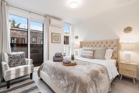 Perch - Howell Haven 33 House in Capitol Hill