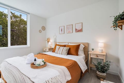 Perch - Urban Reflection 18 House in Capitol Hill