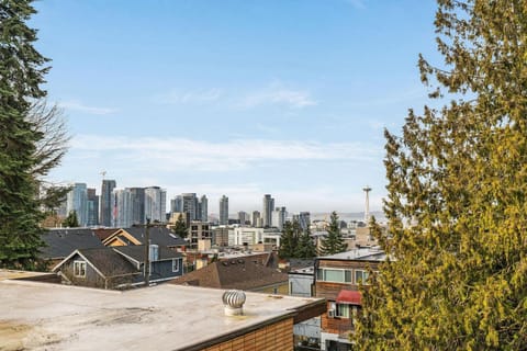 Perch - Belmont Boutique 2 House in South Lake Union