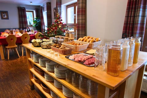 Food, Breakfast, Continental breakfast, Buffet breakfast