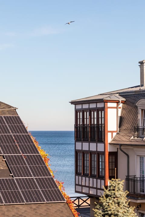 Property building, Sea view