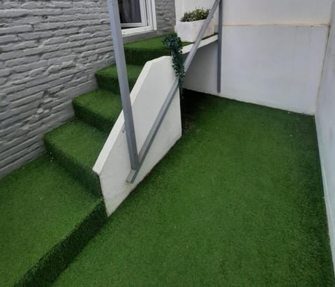 Bonito Alojamiento F Bed and Breakfast in Valencia