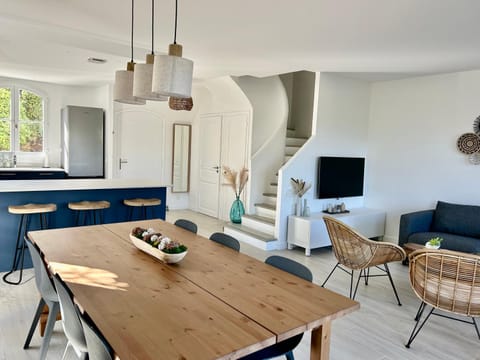 Les Restanques 30 chênes House in Grimaud