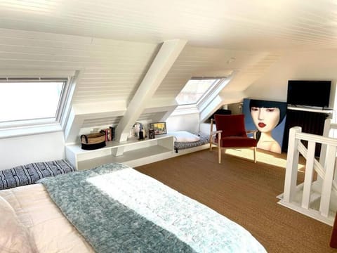 Vue Mer 76 Sunset Apartment in Étretat