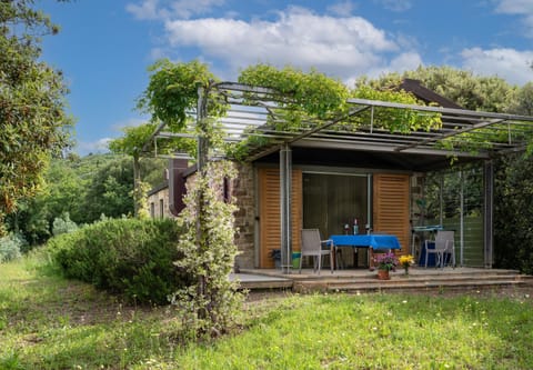 Property building, Garden