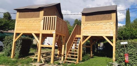 Camping Onlycamp le Jalinier Campground/ 
RV Resort in Buis-les-Baronnies