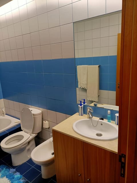 O Cantinho do Arnaldo Bed and Breakfast in Viana do Castelo