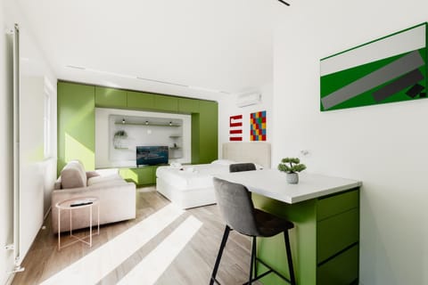 Home Sofia Room 3 -Love Couples -By EasyLife Swiss Apartment in Lugano