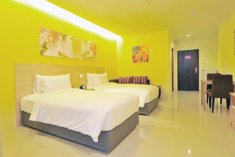 Photo of the whole room