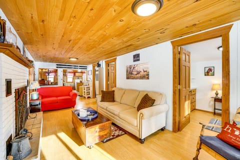 Pet-Friendly Irons Cottage with Fire Pit and Fireplace House in Michigan