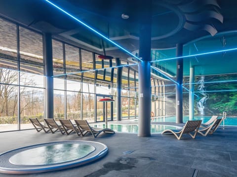 Aqua park, Swimming pool