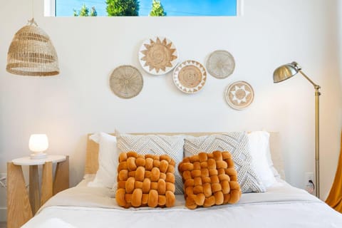 Perch - The Ashworth 67 House in Fremont