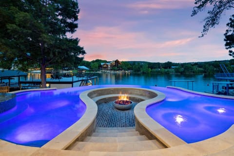 LBJ Lodge Concierge Services House in Kingsland