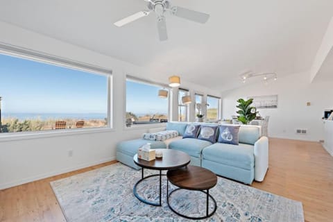 Perch - West Beach Point House in Whidbey Island