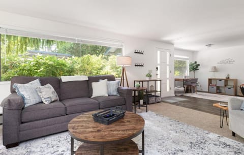 Perch - Island Hideaway House in Coupeville