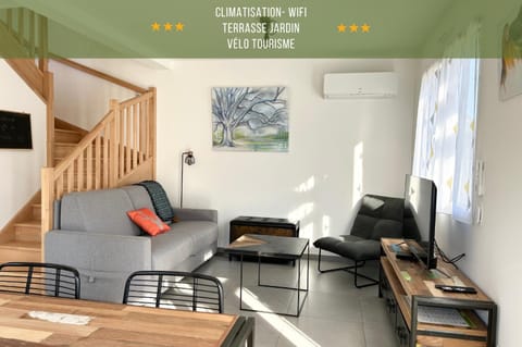 TV and multimedia, Living room, air conditioner