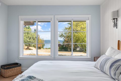 Perch - Greenbank Cottage House in Greenbank