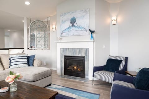 Perch - Sierra Retreat 34 House in Whidbey Island