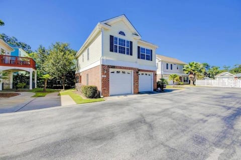 Property building, Street view