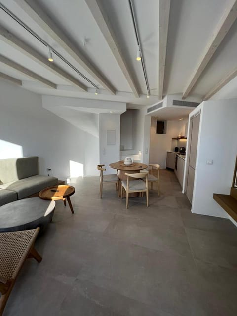 Vivant Naousa Residence 2 House in Naousa