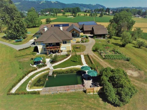Bird's eye view, Pool view