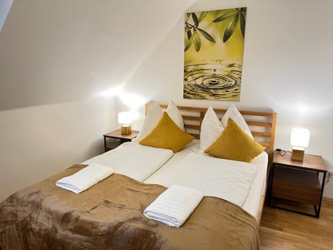 The Peaceful Garden Family Stay with Free Parking House in Salzburg