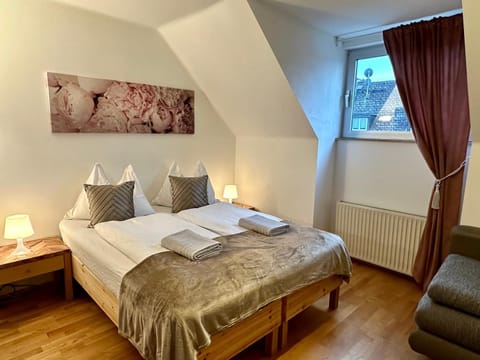 The Peaceful Garden Family Stay with Free Parking House in Salzburg