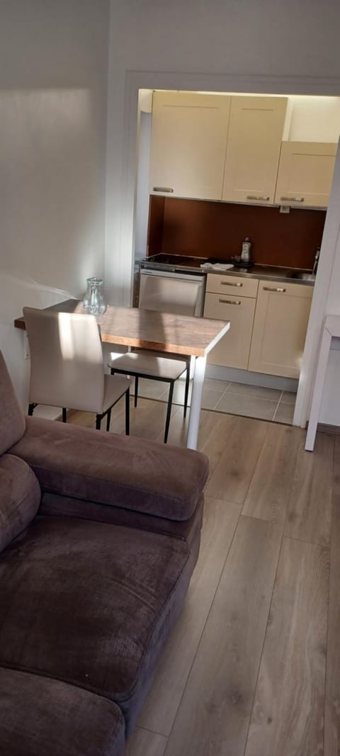 Logement centre ville wifi Apartment in Auvergne-Rhône-Alpes