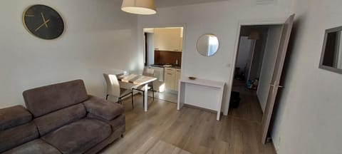Logement centre ville wifi Apartment in Auvergne-Rhône-Alpes