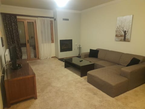 Communal lounge/ TV room, Living room, Seating area, flat iron