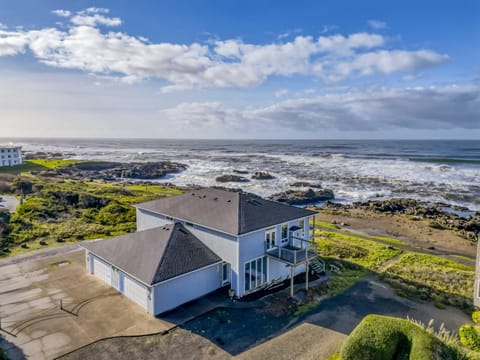 Arbor House House in Yachats