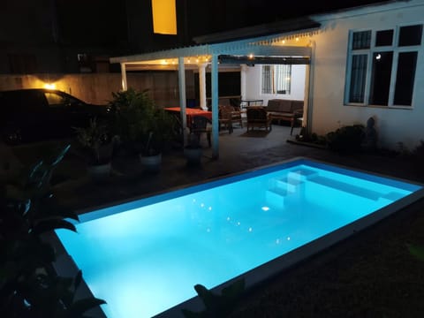Patio, Pool view, Swimming pool, sunbed