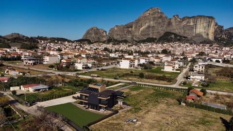 Meteora Smart Suites Apartment in Kalabaka
