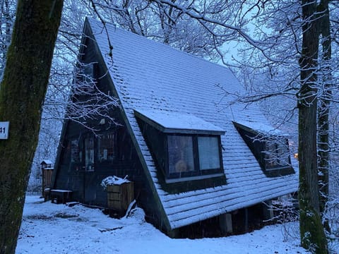 Property building, Winter