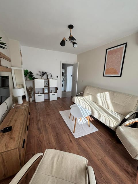 White House Apartments - Boho Apartment in Bulgaria