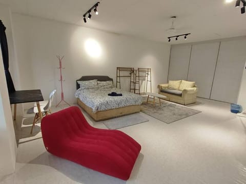 Bed, Photo of the whole room, Seating area, Bedroom, wardrobe