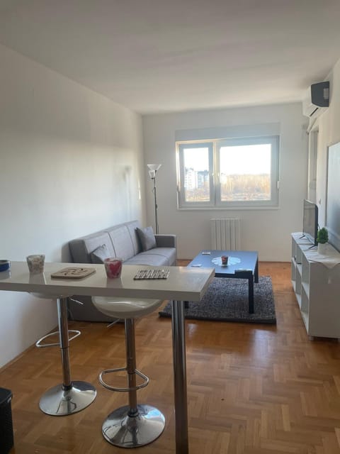 TV and multimedia, Living room, Photo of the whole room, Seating area