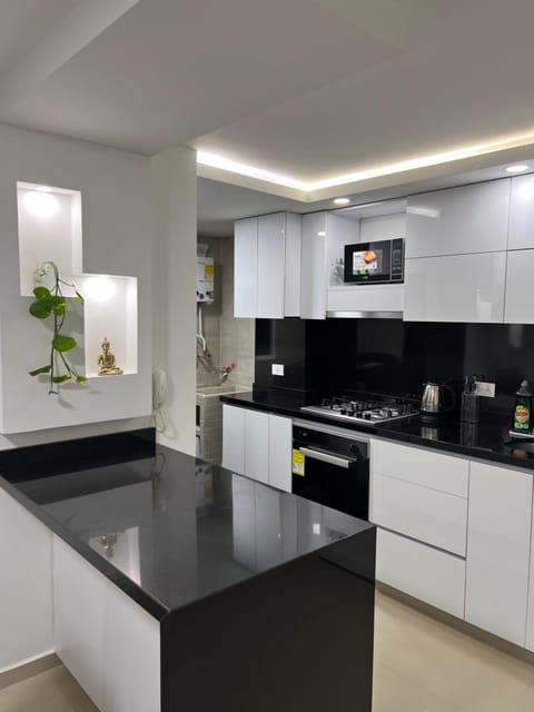 Kitchen or kitchenette, dishwasher, minibar, oven, pet friendly