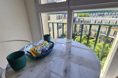 Appt 80m², 13 P, Disneyland, Fibre, 2 parkings Apartment in Chessy