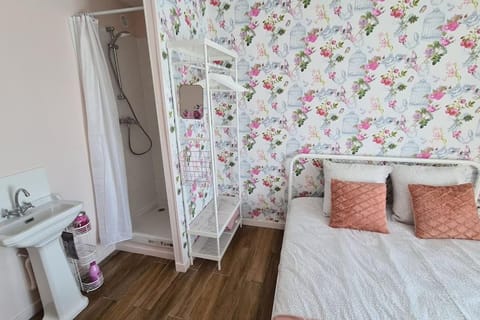 Appt 80m², 13 P, Disneyland, Fibre, 2 parkings Apartment in Chessy