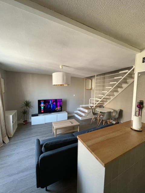 magnifique Duplex avec 2 chambres et parking gratuit Apartment in Grenoble