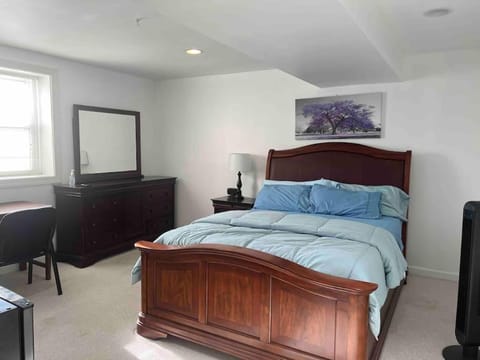 Bed, Photo of the whole room, Bedroom, hair dresser