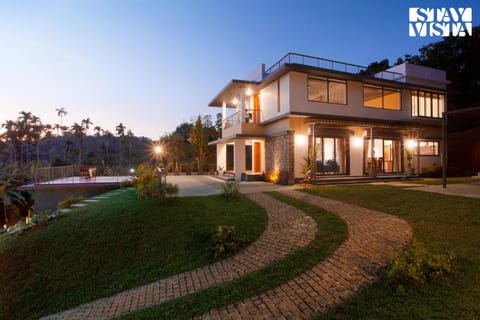 Property building, Garden