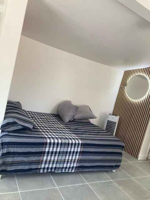 Maisonnette indépendante House in Île-de-France