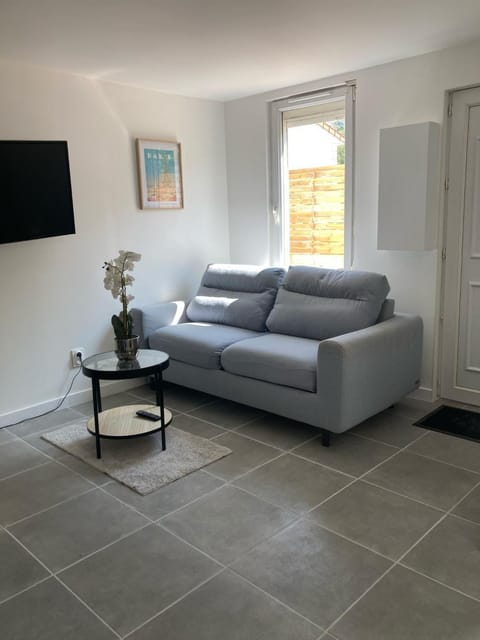 Maisonnette indépendante House in Île-de-France