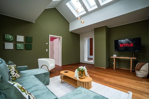 TV and multimedia, Living room