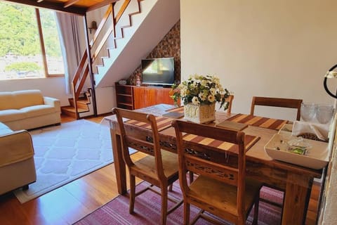 TV and multimedia, Living room, Dining area